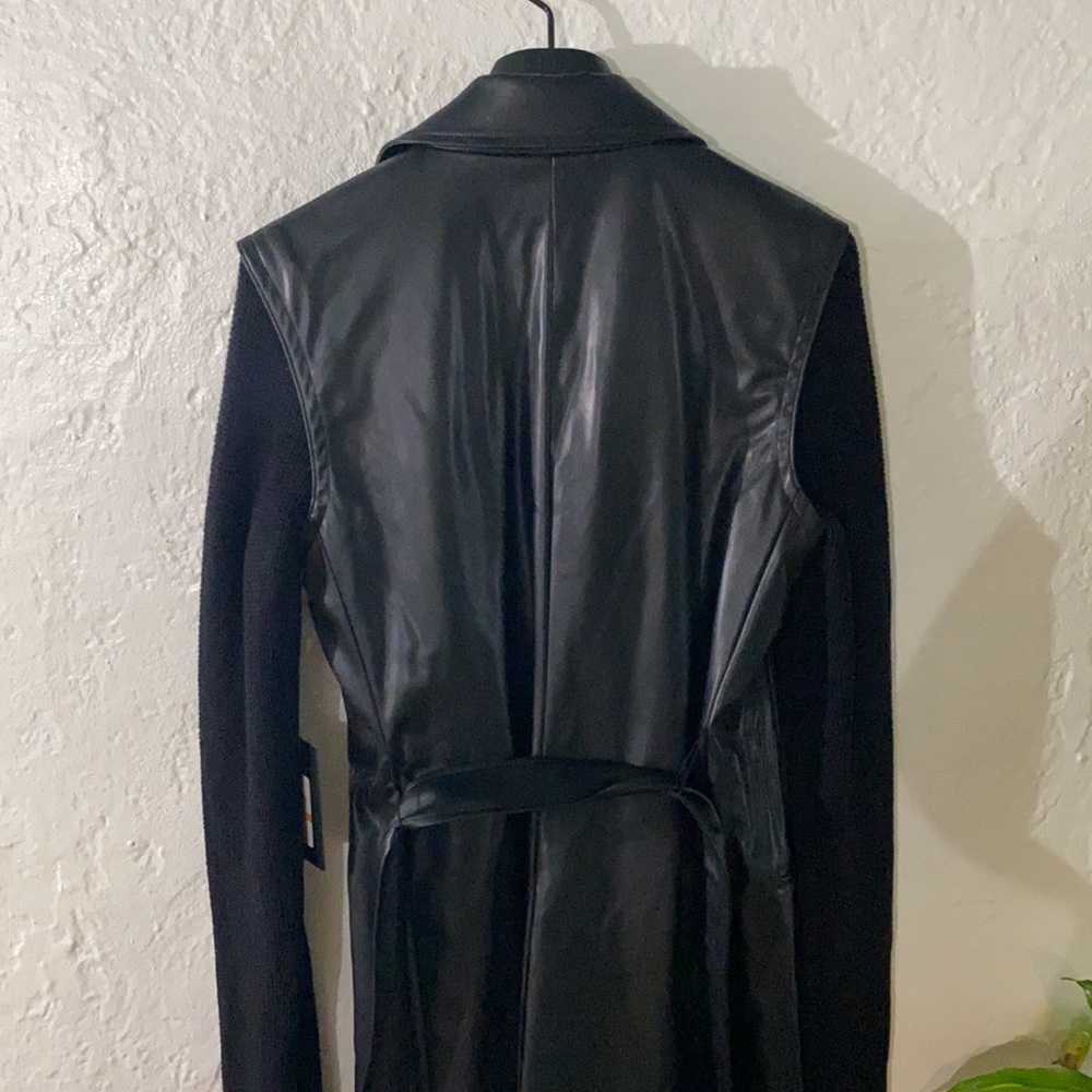 New - Picture 5 of 5